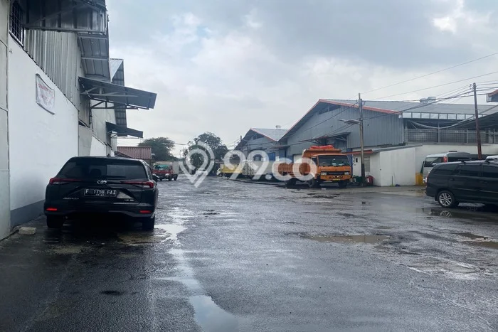 Gudang Disewakan di Area Ramai Pulo Gadung, Jakarta Timur Gudang Disewakan di Area Ramai Pulo Gadung, Jakarta Timur