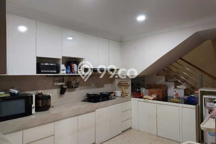 Rumah Elit Modern Tanpa Renovasi di Pasar Baru Jakarta Pusat Rumah Elit Modern Tanpa Renovasi di Pasar Baru Jakarta Pusat