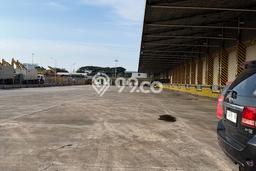 Gudang disewakan di Cakung Jakarta Timur dengan luas bangunan 9900m2 Gudang disewakan di Cakung Jakarta Timur dengan luas bangunan 9900m2