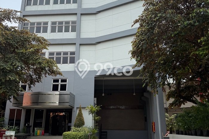 Kantor disewakan di Palmerah Jakarta Barat dengan luas bangunan 1955m2 Kantor disewakan di Palmerah Jakarta Barat dengan luas bangunan 1955m2