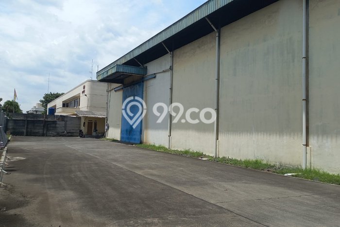 Gudang Disewa di Bekasi dengan LB 4200m2 Area Komersial Ramai Gudang Disewa di Bekasi dengan LB 4200m2 Area Komersial Ramai