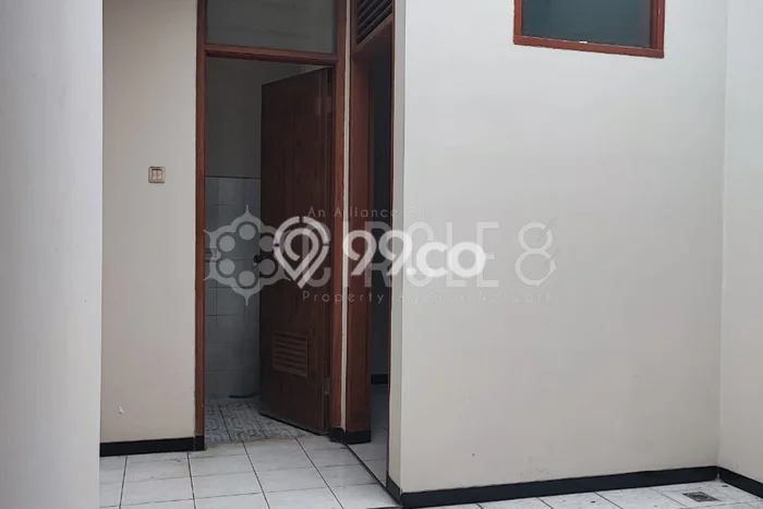 Rumah Mewah Siap Huni LT 168m2 di Batununggal, Bandung Rumah Mewah Siap Huni LT 168m2 di Batununggal, Bandung