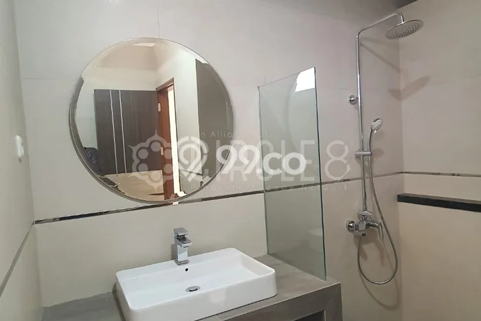 Rumah Modern 3 KT di Taman Holis Indah Bandung Semi Furnished Rumah Modern 3 KT di Taman Holis Indah Bandung Semi Furnished