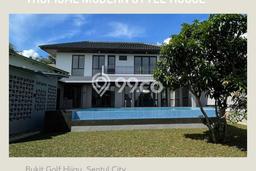 Rumah Bukit Golf Mountain View with Swim Pool di Sentul City Bogor Rumah Bukit Golf Mountain View with Swim Pool di Sentul City Bogor