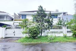 Hunian Elit LB 600m2 Siap Huni Desain Elegan di Intercon, Jakarta Barat Hunian Elit LB 600m2 Siap Huni Desain Elegan di Intercon, Jakarta Barat