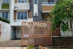 For Sale! Luxury House LT 180m2 Desain Modern di Permata Buana For Sale! Luxury House LT 180m2 Desain Modern di Permata Buana