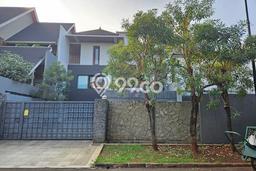 Hunian Elit LB 464m2 Siap Huni Desain Elegan di Intercon, Jakarta Barat Hunian Elit LB 464m2 Siap Huni Desain Elegan di Intercon, Jakarta Barat