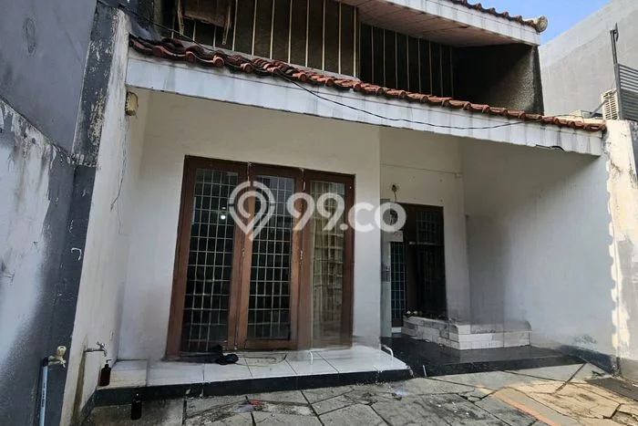 Rumah Elit LB 120m2 Siap Huni Desain Elegan di Intercon, Jakarta Barat Rumah Elit LB 120m2 Siap Huni Desain Elegan di Intercon, Jakarta Barat