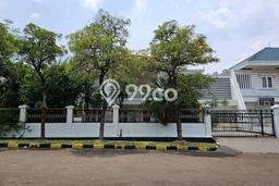 Rumah Elit Modern Siap Huni di Intercon Jakarta Barat Rumah Elit Modern Siap Huni di Intercon Jakarta Barat