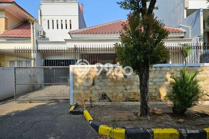 Dijual Rumah Mewah Megah Dengan View Eksklusif di Intercon, Jakarta Barat Dijual Rumah Mewah Megah Dengan View Eksklusif di Intercon, Jakarta Barat