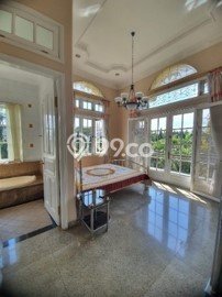 Rumah Elit Modern Siap Huni di Sayap Dago Bandung Rumah Elit Modern Siap Huni di Sayap Dago Bandung