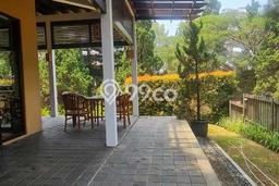 Jual Rumah Mewah Elegan Dengan View Eksklusif di Setiabudi, Bandung Jual Rumah Mewah Elegan Dengan View Eksklusif di Setiabudi, Bandung