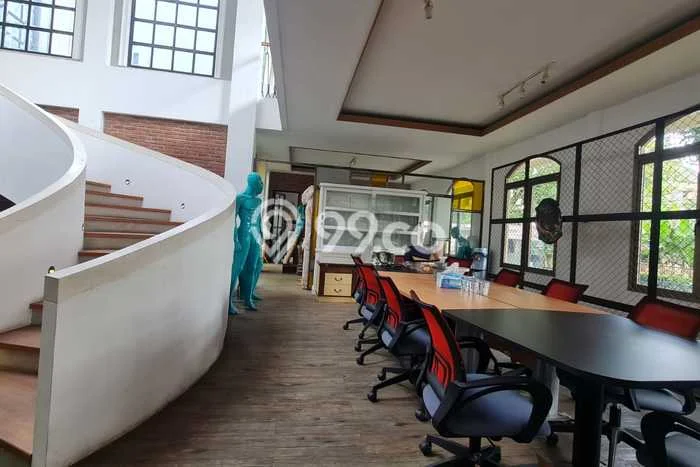 Komersial Dijual di Bandung LT 829m2 & LB 690m2 Lokasi Terbaik! Komersial Dijual di Bandung LT 829m2 & LB 690m2 Lokasi Terbaik!