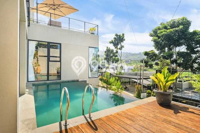 Vila di , Area 310m2m², Lokasi Strategis Vila di , Area 310m2m², Lokasi Strategis