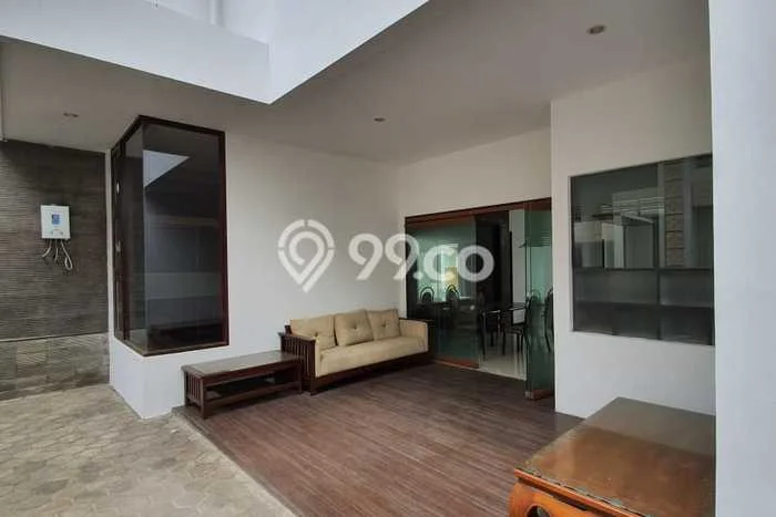 Ready to Use! Premium House LT 434m2 Desain Modern di Pasteur Ready to Use! Premium House LT 434m2 Desain Modern di Pasteur