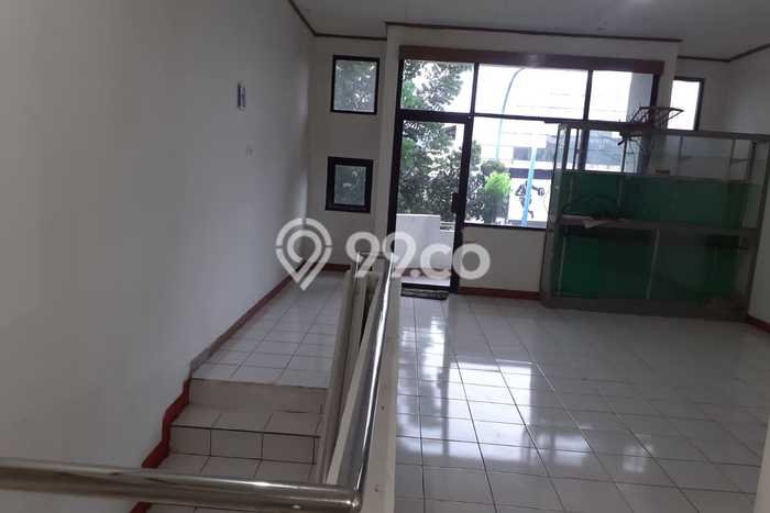 Area Ramai! Ruko Dijual di Antapani untuk Bisnis Luas Bangunan 150m2 Area Ramai! Ruko Dijual di Antapani untuk Bisnis Luas Bangunan 150m2