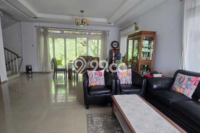 Rumah Elit LB 210m2 Siap Huni Desain Elegan di Dago Pakar, Bandung Rumah Elit LB 210m2 Siap Huni Desain Elegan di Dago Pakar, Bandung