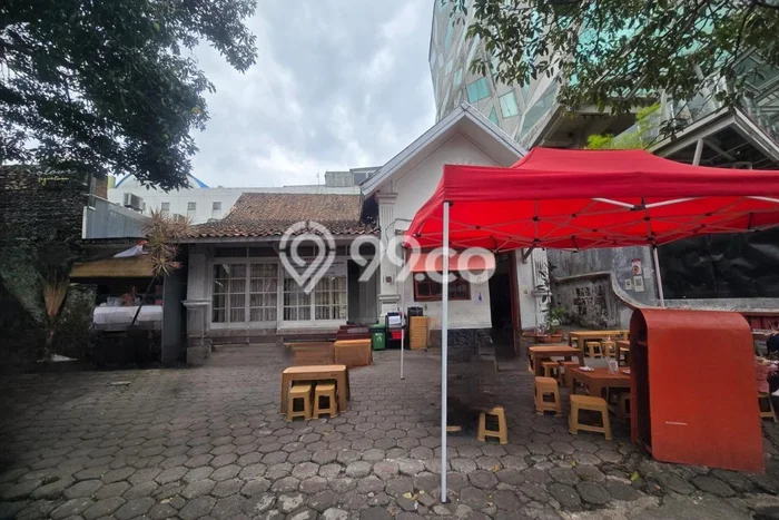 FOR SALE! Komersial di Bandung Kota Bandung, LT 655m2, LB 450m2 FOR SALE! Komersial di Bandung Kota Bandung, LT 655m2, LB 450m2