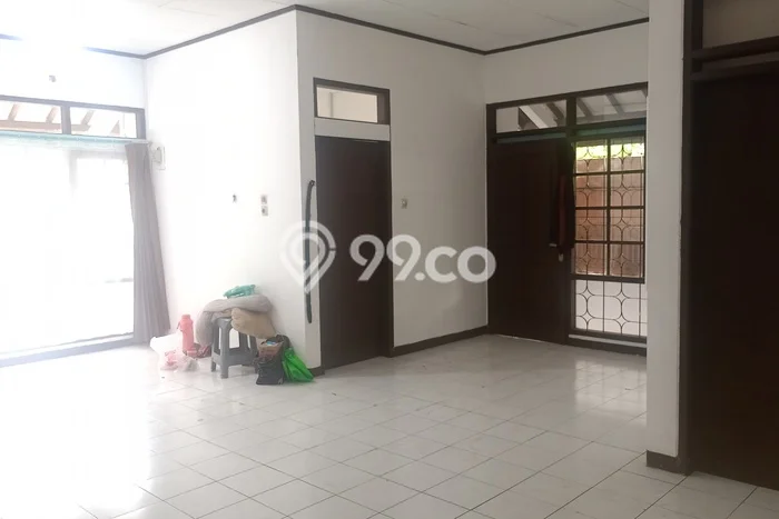 Lokasi strategis! Rumah siap huni disewakan di Margaasih LB 190m2 Lokasi strategis! Rumah siap huni disewakan di Margaasih LB 190m2