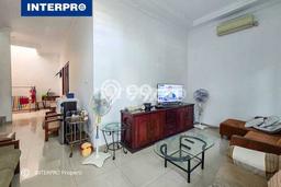 DIJUAL CEPAT! Rumah Nyaman area Meruya, Jakarta Barat, LT 120m² Bangunan 170m² Bisa Nego! DIJUAL CEPAT! Rumah Nyaman area Meruya, Jakarta Barat, LT 120m² Bangunan 170m² Bisa Nego!