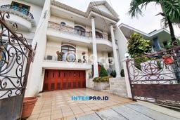 Dijual Rumah Mewah Megah Dengan View Eksklusif di Puri Indah, Jakarta Barat Dijual Rumah Mewah Megah Dengan View Eksklusif di Puri Indah, Jakarta Barat