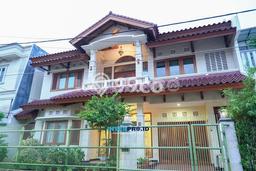 Rumah Villa Classic Tomang Semi Furnish 4km Siap Huni Lb.350m2 Rumah Villa Classic Tomang Semi Furnish 4km Siap Huni Lb.350m2