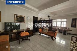 Dijual Rumah Luas Megah Dengan View Cantik di Meruya, Jakarta Barat Dijual Rumah Luas Megah Dengan View Cantik di Meruya, Jakarta Barat