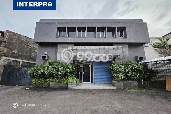 Kantor Bagus Dijual LB 450m2 Lokasi Strategis Jakarta Barat Area Cocok untuk Bisnis Kantor Bagus Dijual LB 450m2 Lokasi Strategis Jakarta Barat Area Cocok untuk Bisnis