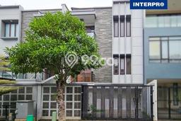 Jual Rumah Mewah Megah Dengan View Eksklusif di Permata Buana, Jakarta Barat Jual Rumah Mewah Megah Dengan View Eksklusif di Permata Buana, Jakarta Barat