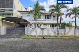 Rumah Luxury Modern Tanpa Renovasi di Kedoya Jakarta Barat Rumah Luxury Modern Tanpa Renovasi di Kedoya Jakarta Barat