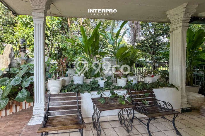 Rumah Luxury Modern Siap Huni di Puri Indah Jakarta Barat Rumah Luxury Modern Siap Huni di Puri Indah Jakarta Barat