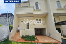 For Sale! Luxury House LT 120m2 Desain Elegan di Srengseng For Sale! Luxury House LT 120m2 Desain Elegan di Srengseng