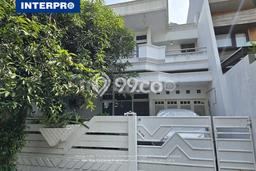 Hunian Nyaman 3 KT 3 KM Dekat Fasilitas Umum di Permata Buana, Jakarta Barat Hunian Nyaman 3 KT 3 KM Dekat Fasilitas Umum di Permata Buana, Jakarta Barat
