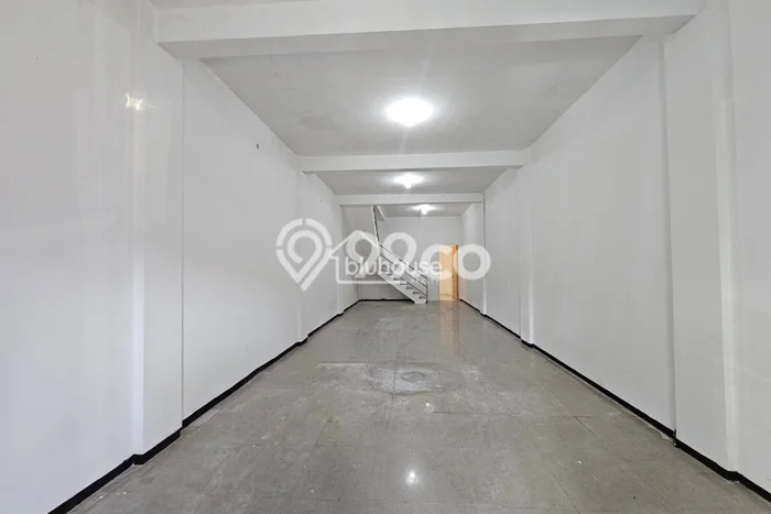 Untuk Disewa Ruko di Blimbing Malang LT 80m2, LB 200m2 Untuk Disewa Ruko di Blimbing Malang LT 80m2, LB 200m2