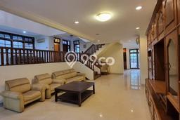 Rumah Elit LB 400m2 Siap Huni Desain Elegan di Pondok Indah, Jakarta Selatan Rumah Elit LB 400m2 Siap Huni Desain Elegan di Pondok Indah, Jakarta Selatan