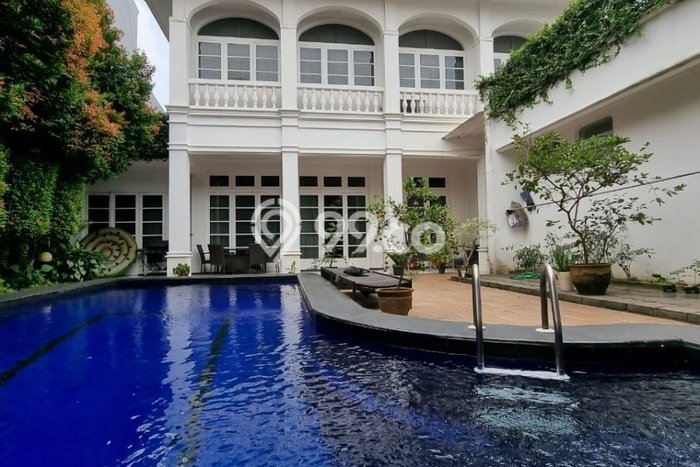 Siap Huni Rumah Mewah 5 Kamar di Pondok Indah Dekat ke Mana Saja Siap Huni Rumah Mewah 5 Kamar di Pondok Indah Dekat ke Mana Saja