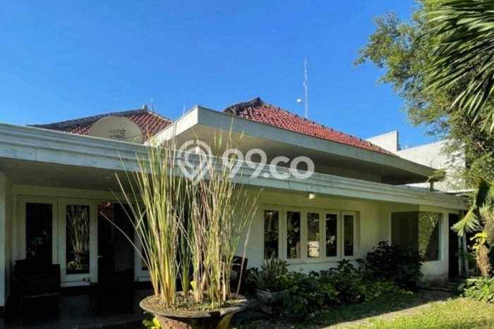 Best Deal Hunian Premium Ideal dan Luas di Menteng, Jakarta Pusat Best Deal Hunian Premium Ideal dan Luas di Menteng, Jakarta Pusat