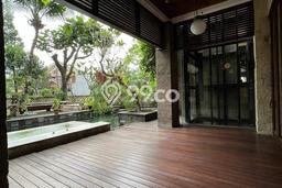 Rumah Elit Modern Siap Huni di Pondok Indah Jakarta Selatan Rumah Elit Modern Siap Huni di Pondok Indah Jakarta Selatan