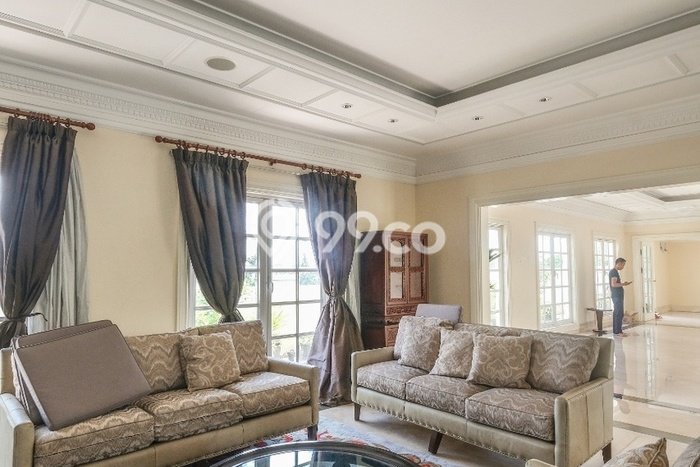 Dijual Rumah Premium dengan Fasilitas Sekitar Komplit di Menteng, Jakarta Pusat Dijual Rumah Premium dengan Fasilitas Sekitar Komplit di Menteng, Jakarta Pusat