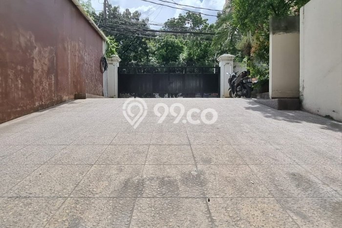 FOR SALE! Komersial di Kebayoran Baru Jakarta Selatan, LT 212m2, LB 525m2 FOR SALE! Komersial di Kebayoran Baru Jakarta Selatan, LT 212m2, LB 525m2