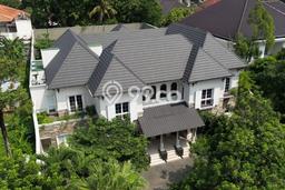 For Sale! Premium House LT 1620m2 Desain Elegan di Pondok Indah For Sale! Premium House LT 1620m2 Desain Elegan di Pondok Indah