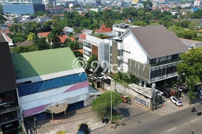 Unit Komersial Dijual di Kebayoran Baru Jakarta Selatan 300m2 Unit Komersial Dijual di Kebayoran Baru Jakarta Selatan 300m2