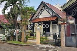 Rumah Disewakan Tangerang LT 162m2 LB 120m2 Area Sektor 1A-Gading Serpong Rumah Disewakan Tangerang LT 162m2 LB 120m2 Area Sektor 1A-Gading Serpong