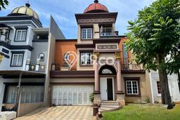 Jual Rumah Mewah Megah Dengan View Eksklusif di Gading Serpong, Tangerang Jual Rumah Mewah Megah Dengan View Eksklusif di Gading Serpong, Tangerang