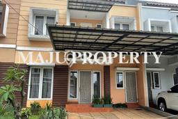 For Sale Hunian Rumah Terawat 3 KT di Raffles Hills, Jakarta Timur For Sale Hunian Rumah Terawat 3 KT di Raffles Hills, Jakarta Timur