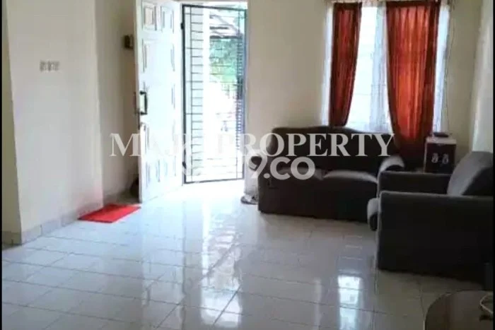 Disewakan! Rumah 2 Kamar Tidur &
1 Kamar Mandi di Cibubur, Jakarta Timur Disewakan! Rumah 2 Kamar Tidur &
1 Kamar Mandi di Cibubur, Jakarta Timur
