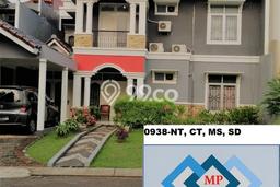 For Sale! Premium House LT 240m2 Desain Elegan di Kota Wisata For Sale! Premium House LT 240m2 Desain Elegan di Kota Wisata