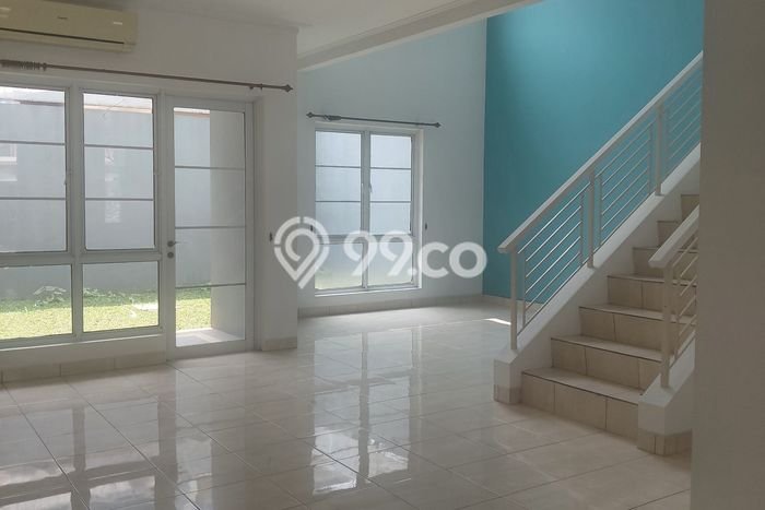 Rumah Sewa Jakarta Timur LT 180m2 LB 180m2 Area Kota Wisata Rumah Sewa Jakarta Timur LT 180m2 LB 180m2 Area Kota Wisata