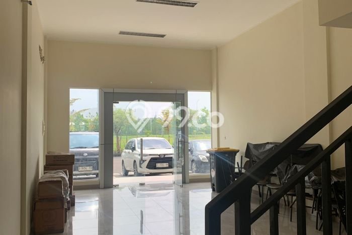 Ruko untuk Disewa di Pusat Bandung Luas Bangunan 170m2 Ruko untuk Disewa di Pusat Bandung Luas Bangunan 170m2