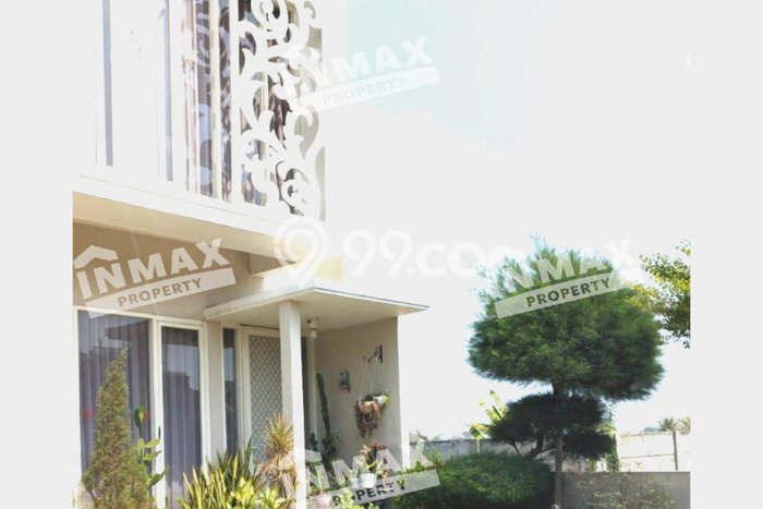 Rumah Strategis Minimalis Lb 67m2 di Menganti, Gresik Rumah Strategis Minimalis Lb 67m2 di Menganti, Gresik